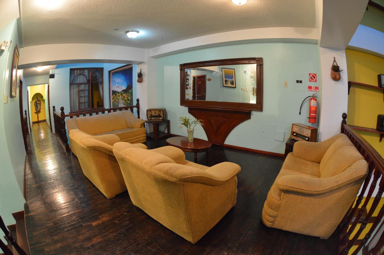 Hotel Estacion リオバンバ エクステリア 写真